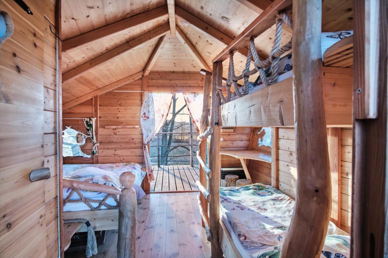 Villa Treehouse Kremilek Jesenice  Exterior foto